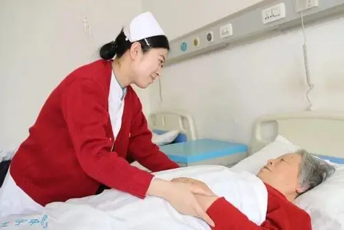 仁心仁爱爱在身边512护士节沈城感动你我最美瞬间展