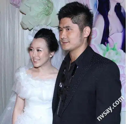 潘阳死了是真的吗?潘阳老公石磊豪宅图片 本文共(1568字)