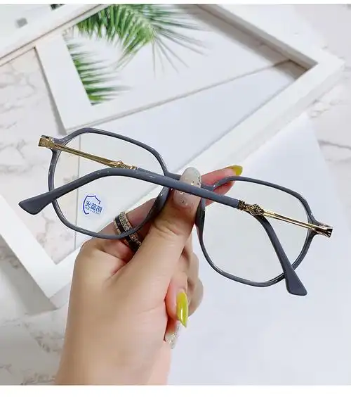 2021新款tr防蓝光眼镜女时尚网红多边形眼镜框瘦脸素颜街拍平光镜