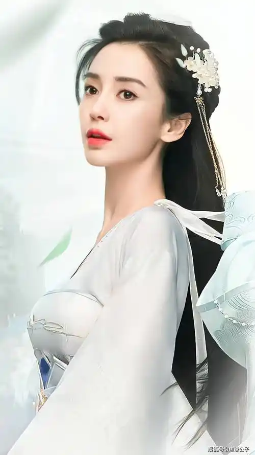 baby继续保持这个妆造!