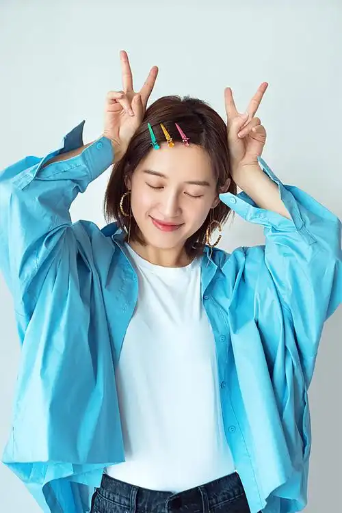 苏青交通灯发夹超吸晴俏皮解锁比耶六连拍