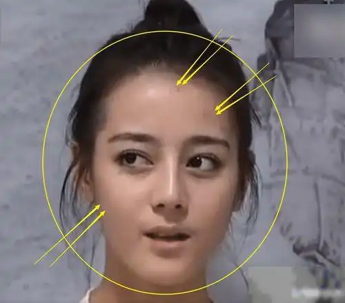 迪丽热巴旧照,迪丽热巴早年照片(迪丽热巴以前照片)