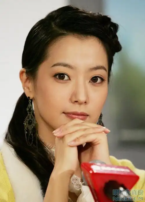 金喜善写真图片-自制864x1152壁纸.大图-明星写真馆n63.com