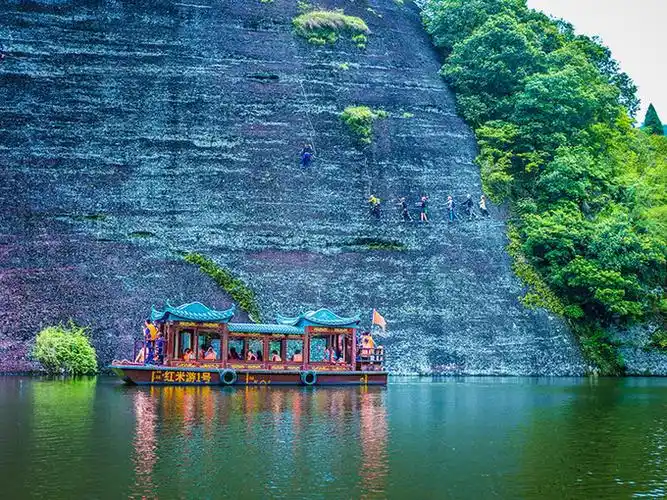 八月江西避暑游推荐访千年古寨修水东浒寨风景区打卡攻略