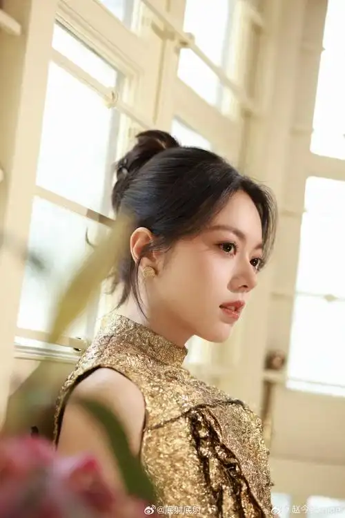 赵今麦##赵今麦白衬衫好a