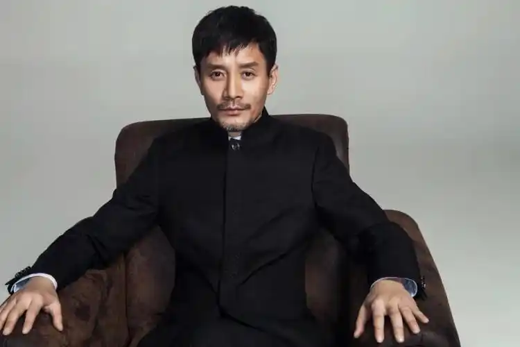 田小洁炽热看人间