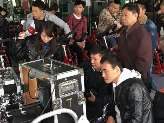 3d新媒体电影《欠债还钱》片场探班