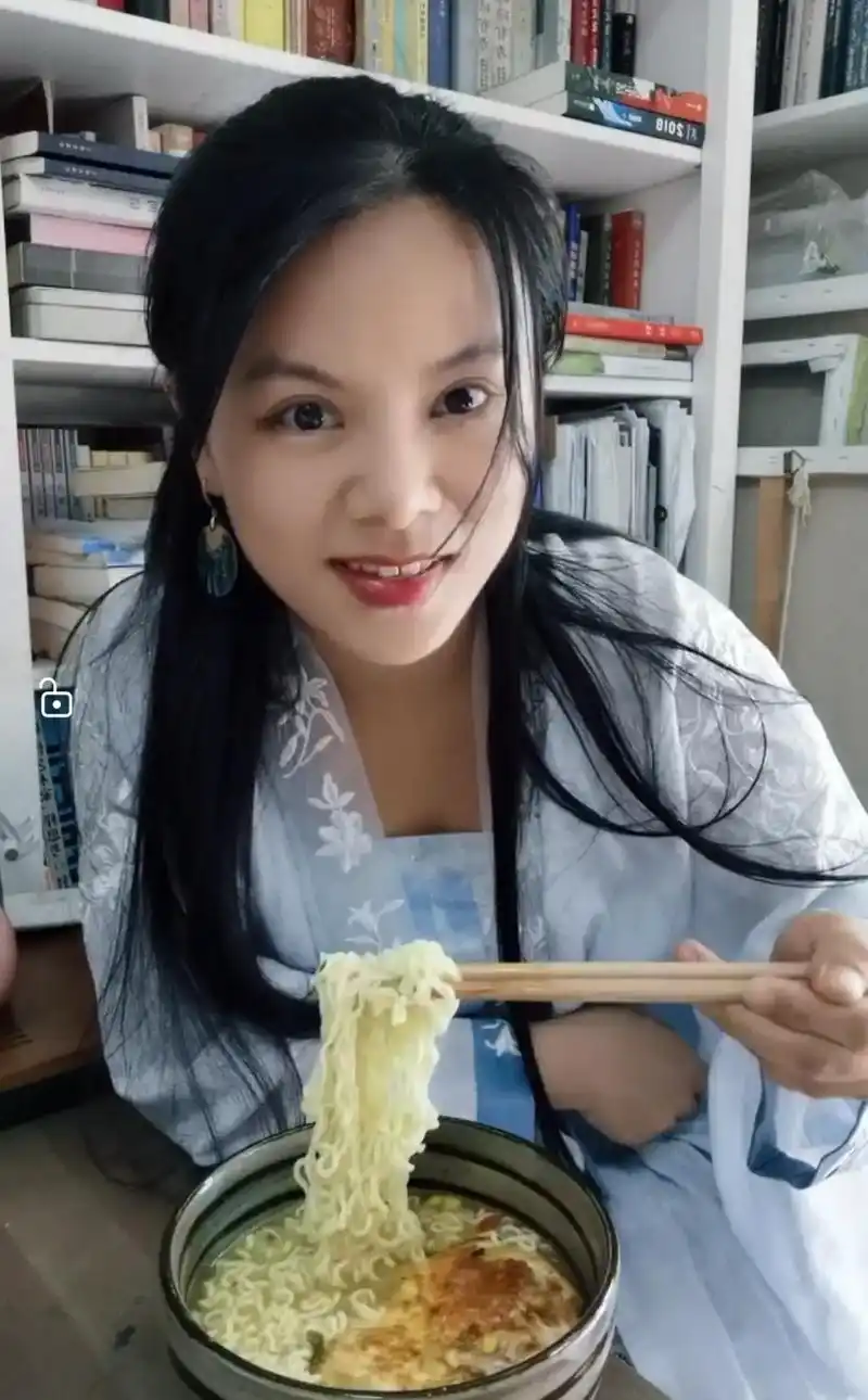 金城武三分钟泡面法.