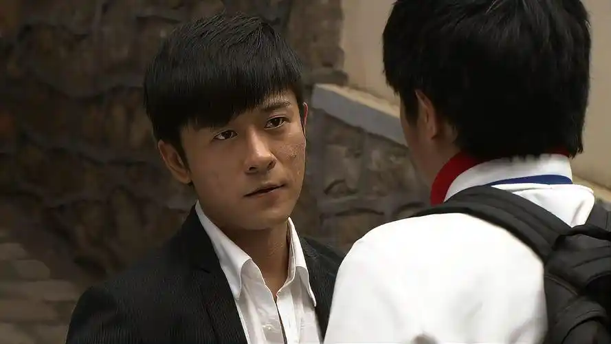 守望的天空:痴傻哥哥怕楼梯,原来另有故事,墨理看葡萄一脸心疼