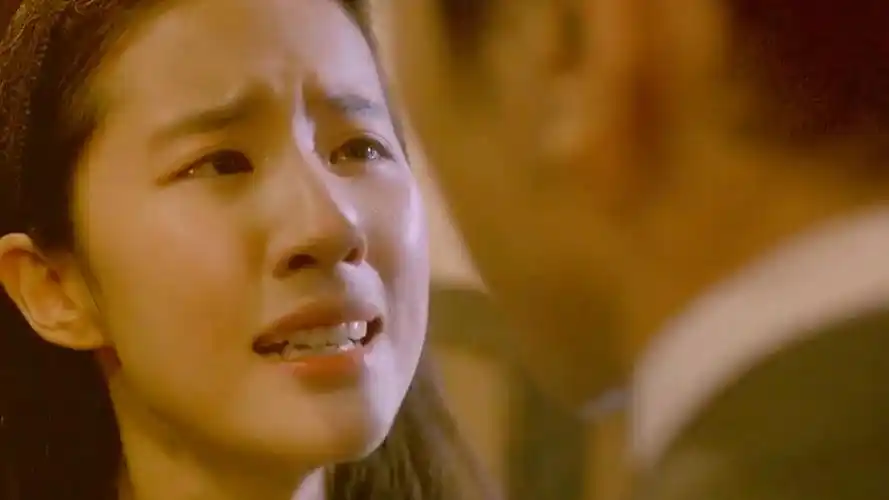 最痛苦的是,爱而不得,最后哭死了#第三种爱情 #宋承宪 #刘亦菲