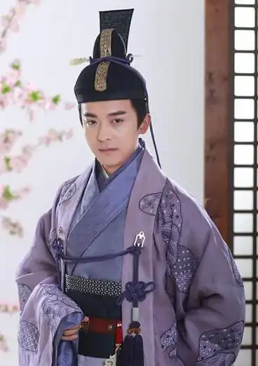 "张伟"李佳航5大古装造型:最帅是褚尚元,但观众最爱的却是他_网易订阅