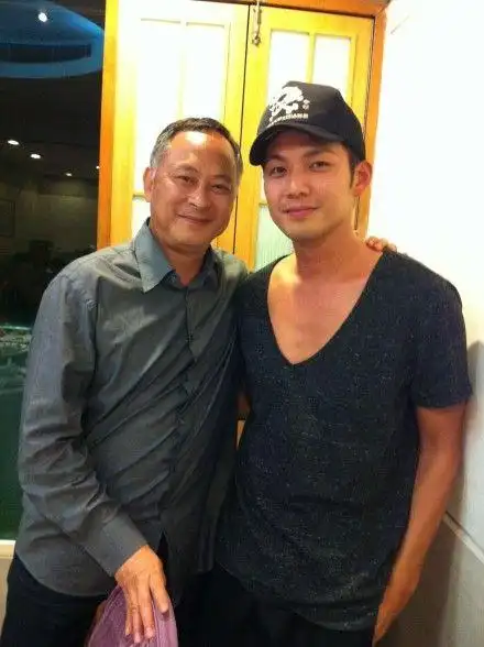 浅蓝色的深海鱼采集到钟汉良合照