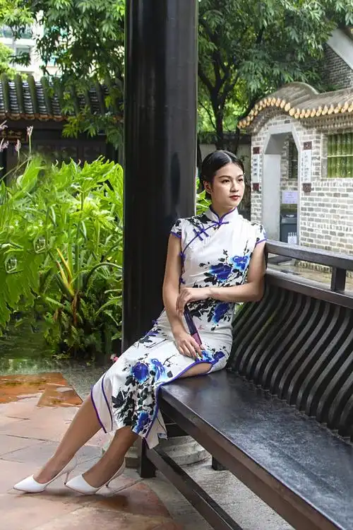 名园林旗袍人像摄影练习之二