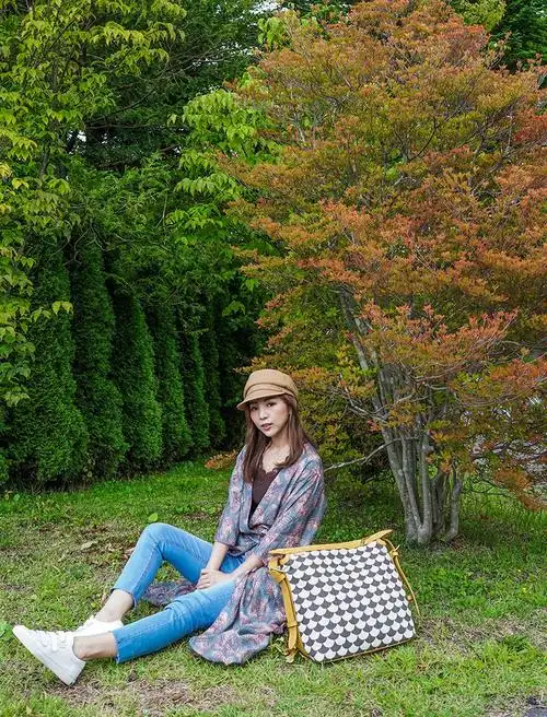 【穿搭】八月东京旅行穿搭日记…炎热夏天中找到最舒适的打扮!