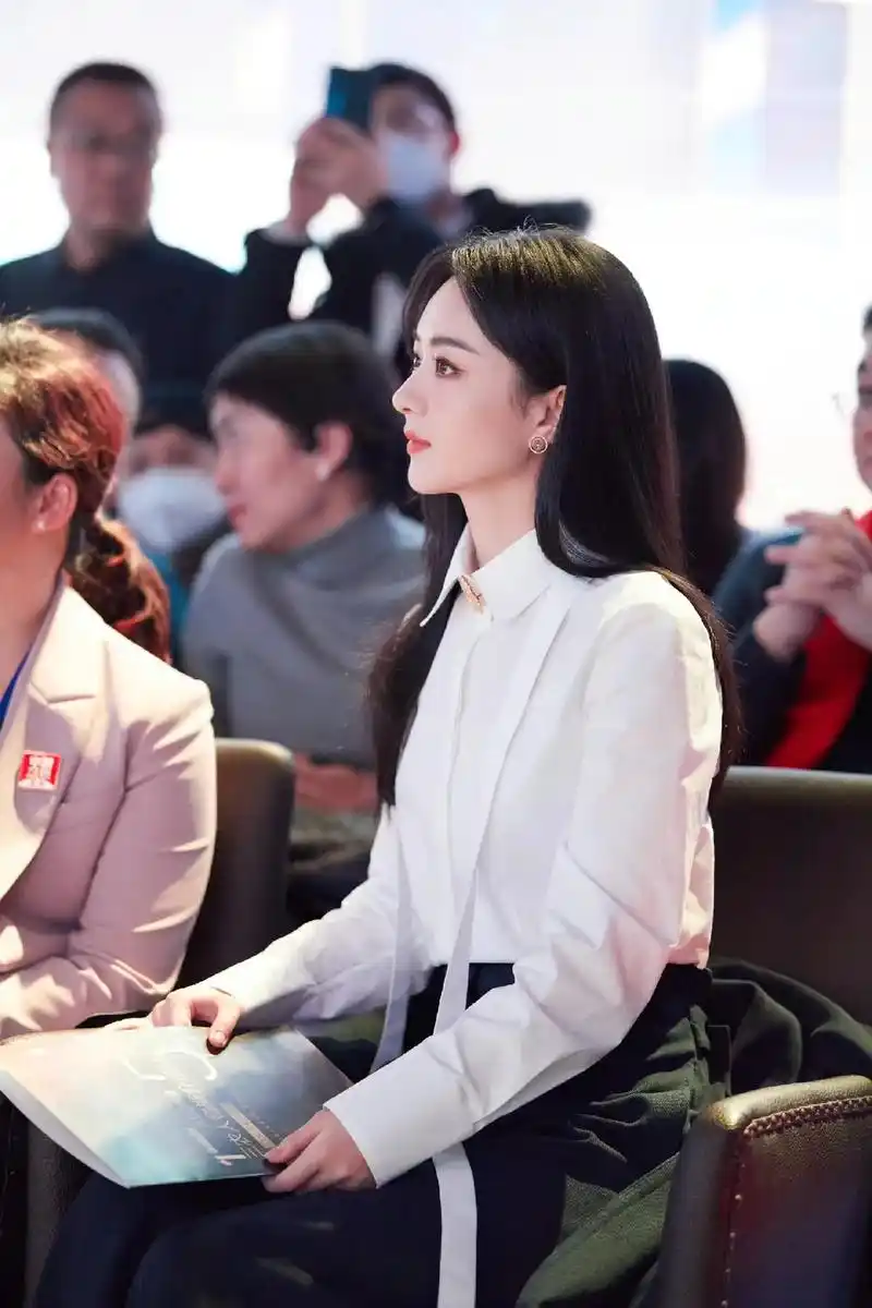 赵丽颖 #一张温柔的照片 - 抖音