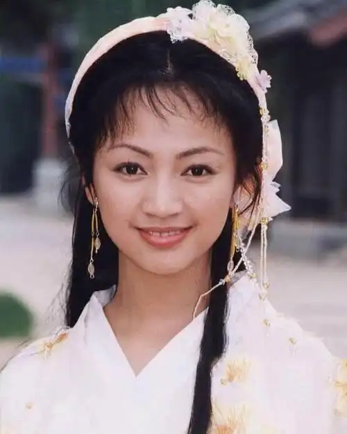 罗海琼以前多漂亮啊,演过苏妲己,婚姻让她变成什么样了?