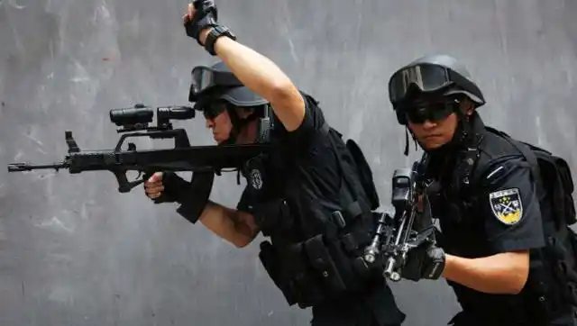 在中国除了军人和警察还有谁能用枪说出来你可能不信