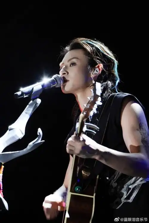 蓝眼泪音乐节##小鬼把更多时间花在音乐上##小鬼王琳凯福州蓝牙泪