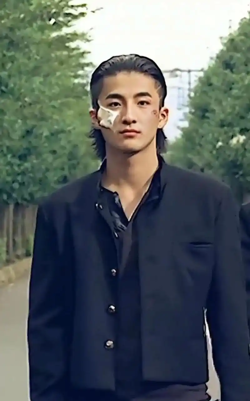 热血高校 #小栗旬 #痞帅 #西装杀 - 抖音