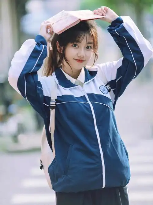 青春气息非常浓厚的头像子持续更新个人喜欢的此类头像