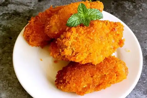 面包糠炸鸡翅