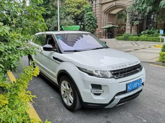 【厦门】2015年8月 路虎 奇瑞 揽胜极光 2.0t 智耀版 手自一体