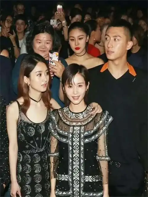 别被这5位女明星颜值迷惑了!看脸以为一米七,真实身高让你意外