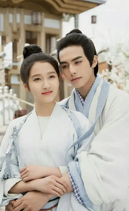 《凤囚凰》关晓彤宋威龙美图分享,一见"容止"误终身!