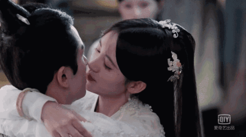 最近的新剧《芸汐传》听说很多人都被鞠婧祎和张哲瀚甜到了,不过