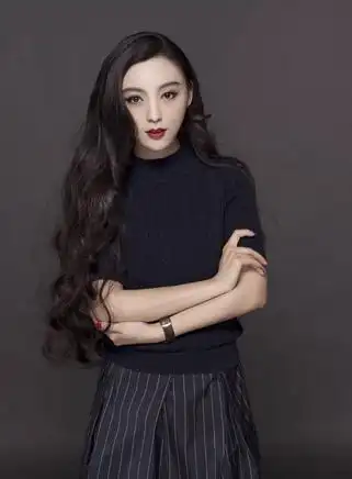 蒋毓玮, 任希鸿, 邵老五 饰演 孙莉莉 10 导演 鲍强 主演 许还山