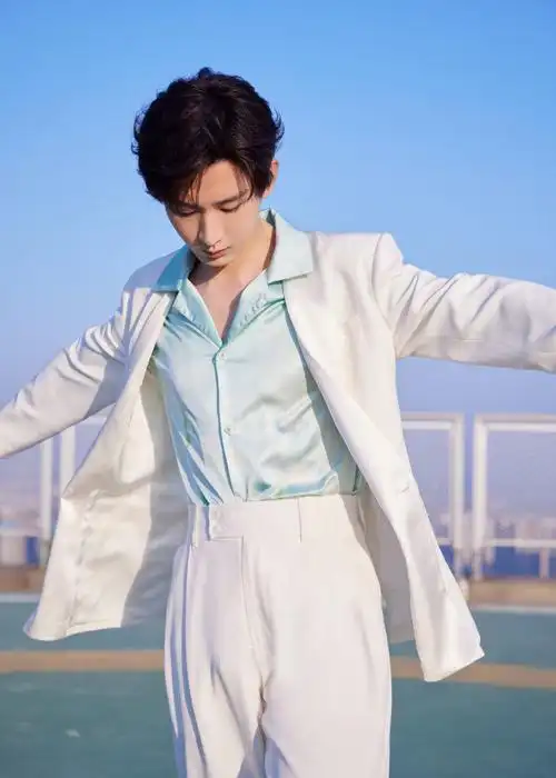 成毅周六天台视频