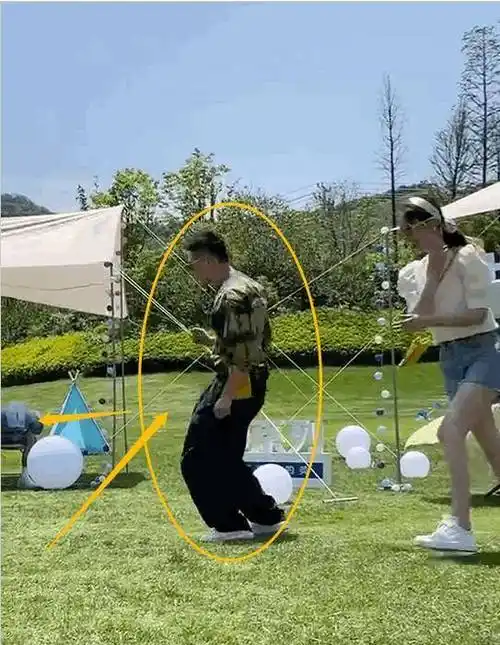 黄景瑜打破硬汉形象,跳《情人》扭成一团,在李沁面前放飞自我_身材