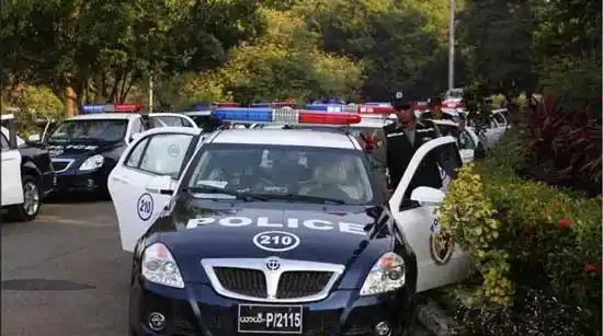 缅甸警车由中国制造45辆中华车跨年执勤
