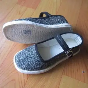 儿童方口布鞋女休闲鞋图片