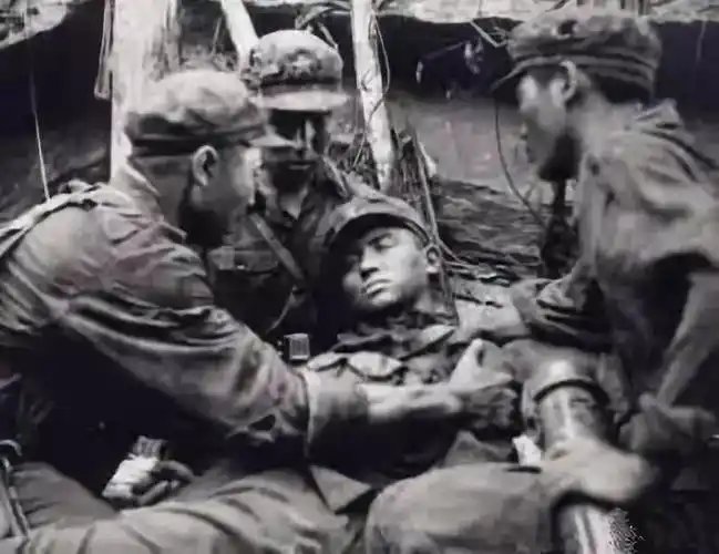 生死28天:献给对越自卫反击战41 军的英雄!(5)