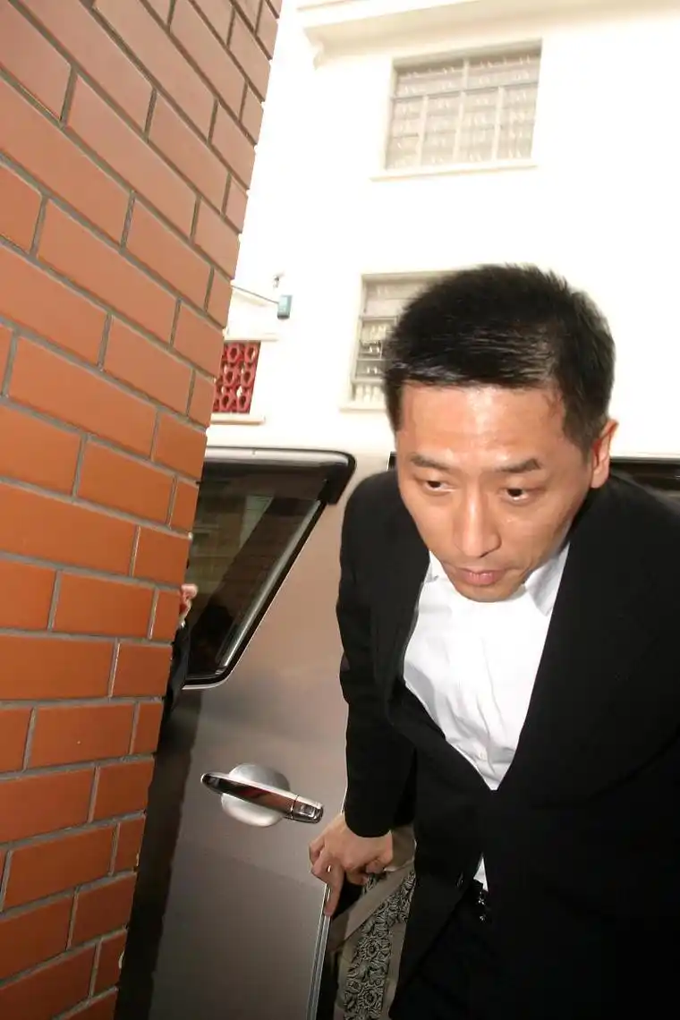 张国荣香港旺角故居被盗6