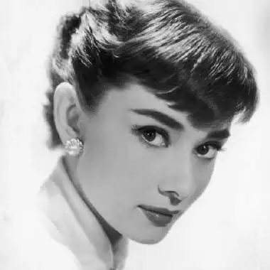 赫本头像经典复古 奥黛丽赫本高清头像