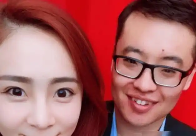 当年狂刷9000万礼物,娶了直播平台"一姐"的富二代,现状如何