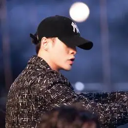 张艺兴同款】mlb 美国职业棒球联盟 男女棒球帽ny洋基队可调节鸭舌帽