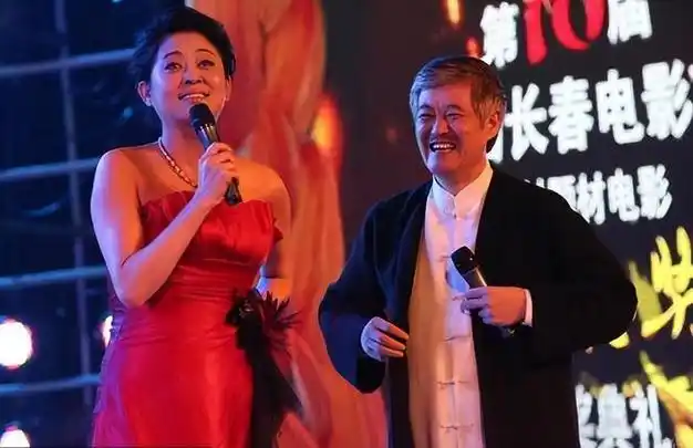 倪萍如果有下辈子我既不要爹娘也不要孩子更不要家庭