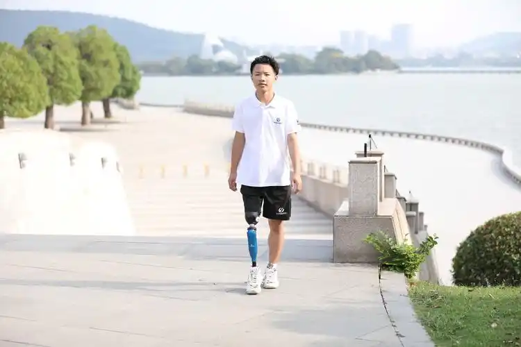 现在假肢的技术和以往有哪些不同