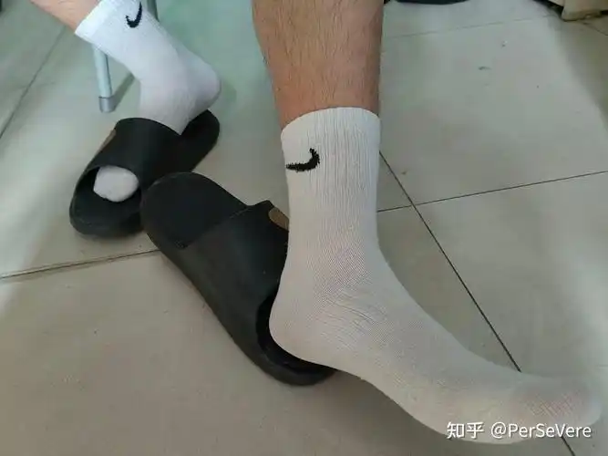 说说男人脚大是什么样的体验? - 知乎