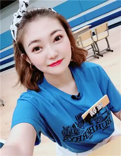 董婧图片 董婧生活照