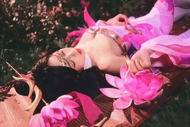 《王者荣耀》貂蝉cos,距离王者只差这样一款皮肤