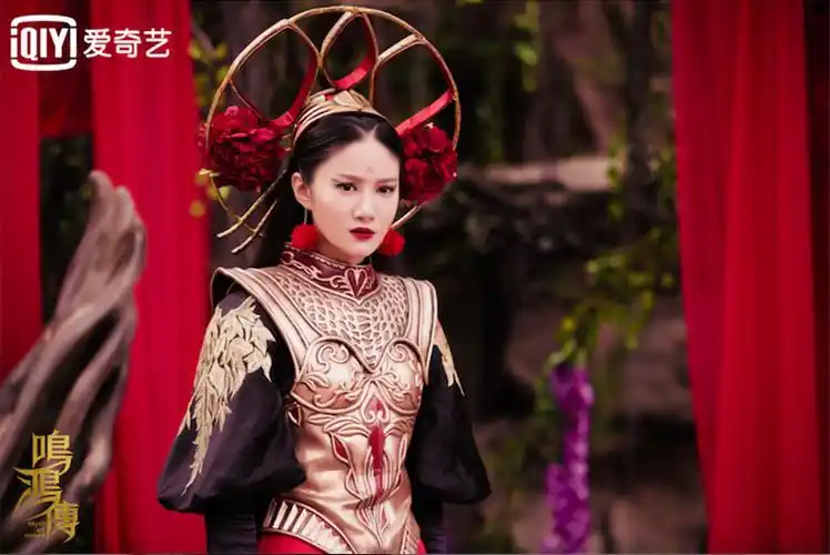 王诗诗,古儿,妖后明珠,这三位性格迥异的女性在刘星雨变为盖世英雄的