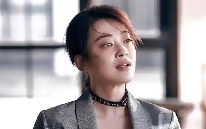 梅婷,英雄不败美人