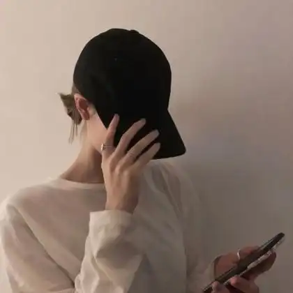 高清好看的情侣头像真人一人一半单人_情侣头像_头像屋