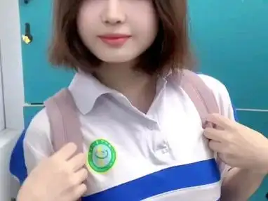 【校服美少女】短发自拍!好清纯啊