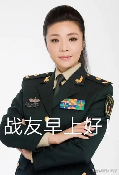 军旅歌唱家中,李丹阳,祖海都未婚单身,她嫁年轻科学家生双胞胎