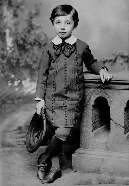 《青年文摘》刊期|2005年第2期图源|网络编辑|策山(本文约900字)年轻